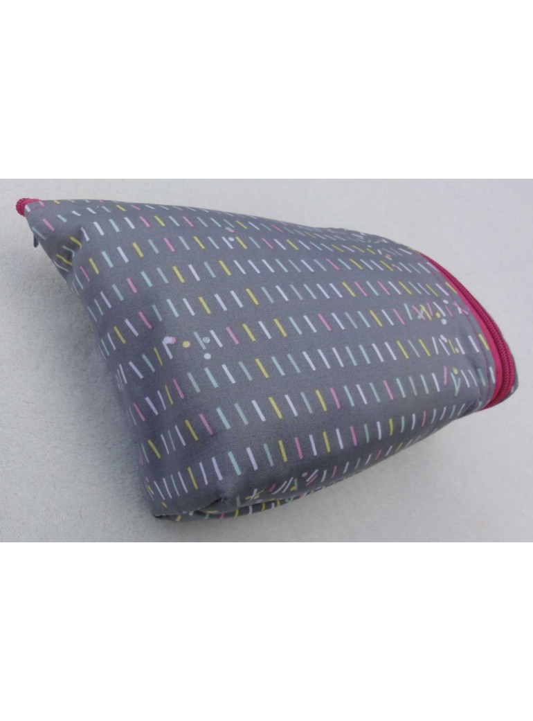 broderiesetco broderie Trousse Senga grise côté