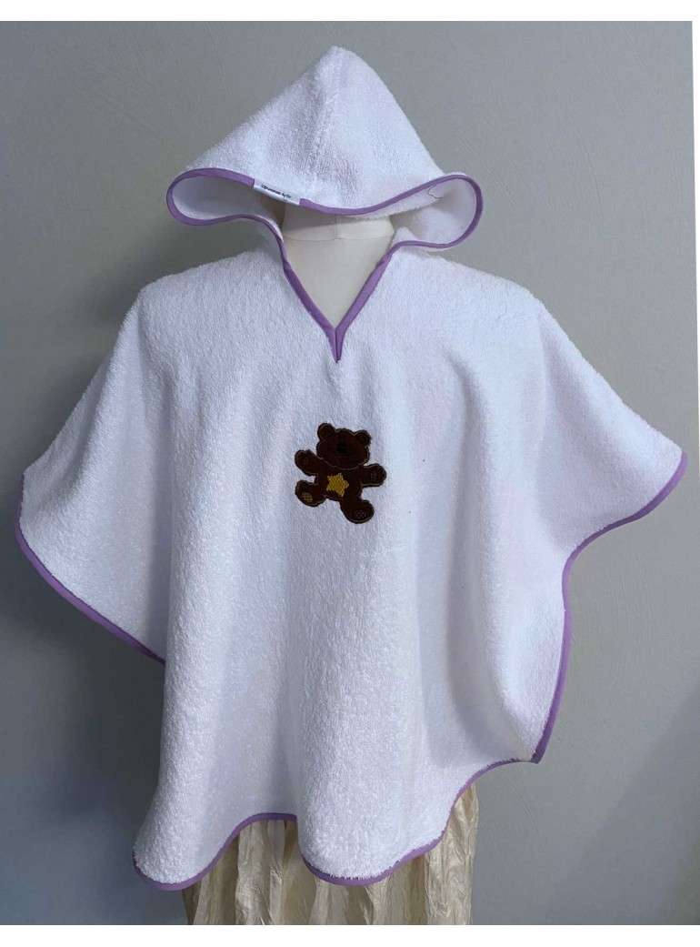 broderiesetco broderie Poncho Modèle Ours Blanc 01